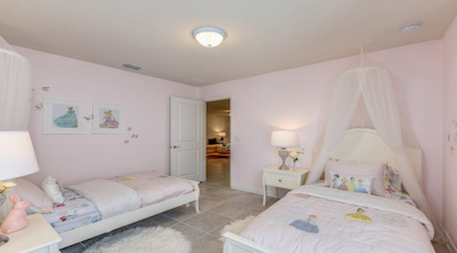 Florida, 8 Bedrooms Bedrooms, ,6 Bathroomsbathrooms,Residential,For Sale,1101