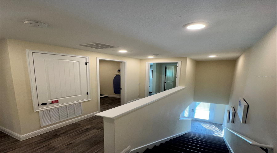 Kissimmee, Florida 34747, 3 Bedrooms Bedrooms, ,3 Bathroomsbathrooms,Residential,For Sale,On The Rocks,Mfro6149641