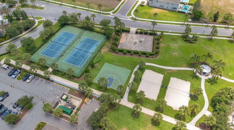 KISSIMMEE, Florida 34747, 6 Bedrooms Bedrooms, ,6 BathroomsBathrooms,Residential,For Sale,MARKER,0,MFRO6168000