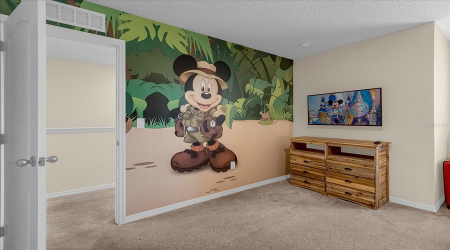 Themed Bedroom - Mickey - Inspired In Fort Wilderness