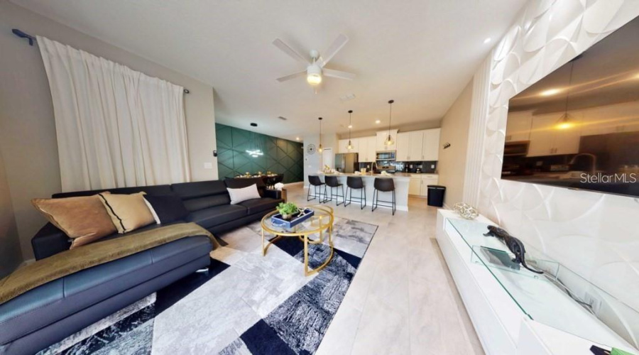 Kissimmee, Florida 34746, 4 Bedrooms Bedrooms, ,3 Bathroomsbathrooms,Residential,For Sale,Memories,Mfro6199304