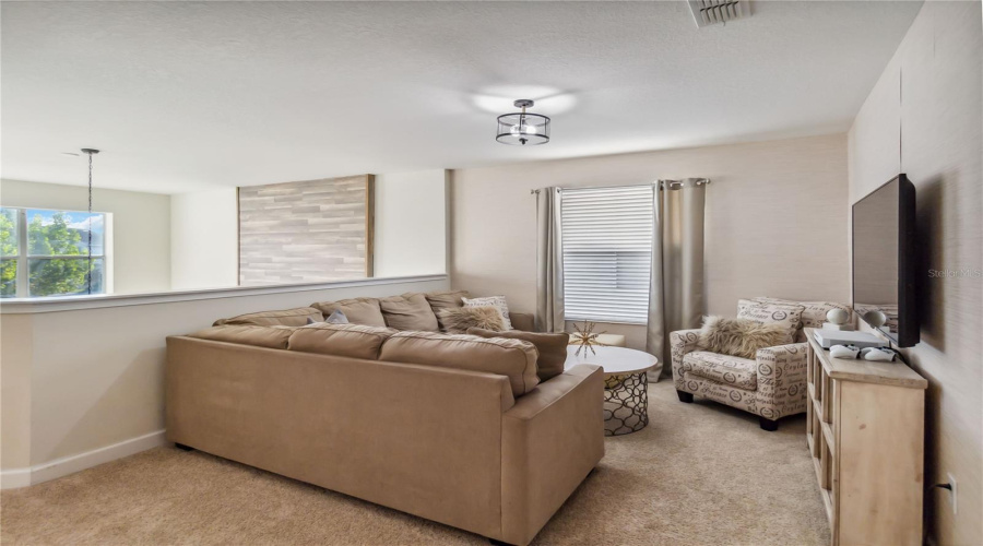 Kissimmee, Florida 34746, 5 Bedrooms Bedrooms, ,5 Bathroomsbathrooms,Residential,For Sale,Sleepy Hollow,Mfro6205563