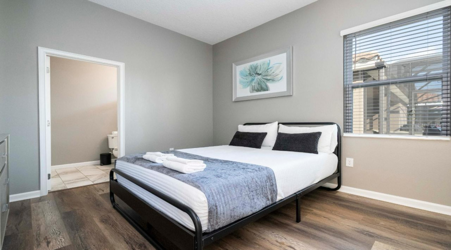 DAVENPORT, Florida 33837, 12 Bedrooms Bedrooms, ,11 BathroomsBathrooms,Residential,For Sale,OAKBOURNE,0,MFRO6207057