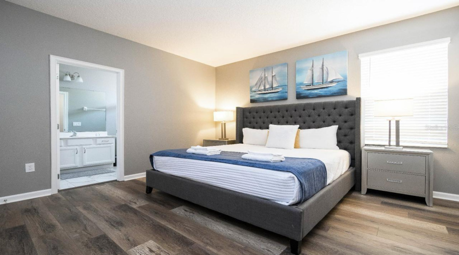 DAVENPORT, Florida 33837, 12 Bedrooms Bedrooms, ,11 BathroomsBathrooms,Residential,For Sale,OAKBOURNE,0,MFRO6207057
