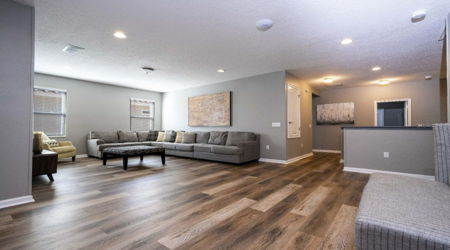 DAVENPORT, Florida 33837, 12 Bedrooms Bedrooms, ,11 BathroomsBathrooms,Residential,For Sale,OAKBOURNE,0,MFRO6207057