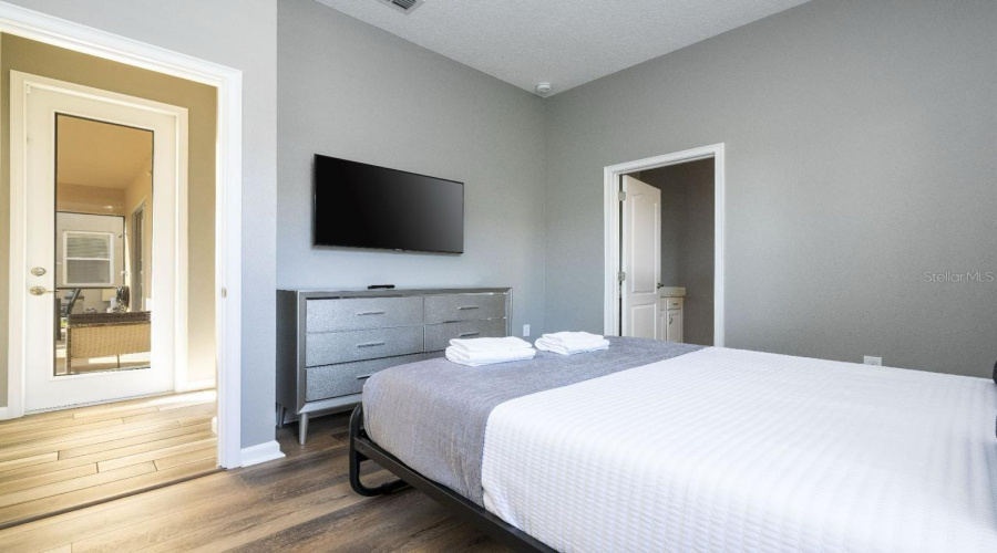 DAVENPORT, Florida 33837, 12 Bedrooms Bedrooms, ,11 BathroomsBathrooms,Residential,For Sale,OAKBOURNE,0,MFRO6207057