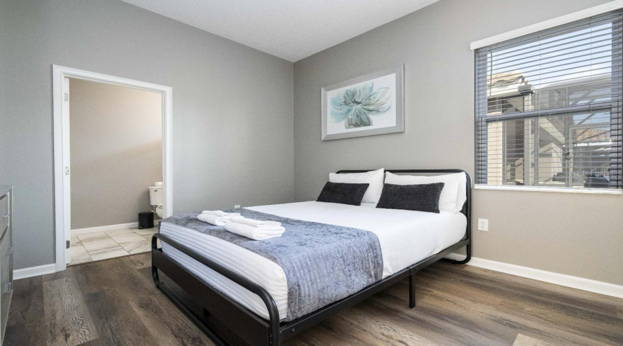 DAVENPORT, Florida 33837, 12 Bedrooms Bedrooms, ,11 BathroomsBathrooms,Residential,For Sale,OAKBOURNE,0,MFRO6207057