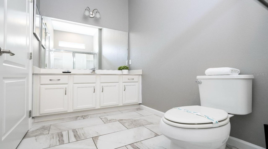 DAVENPORT, Florida 33837, 12 Bedrooms Bedrooms, ,11 BathroomsBathrooms,Residential,For Sale,OAKBOURNE,0,MFRO6207057