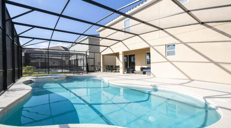 DAVENPORT, Florida 33837, 12 Bedrooms Bedrooms, ,11 BathroomsBathrooms,Residential,For Sale,OAKBOURNE,0,MFRO6207057