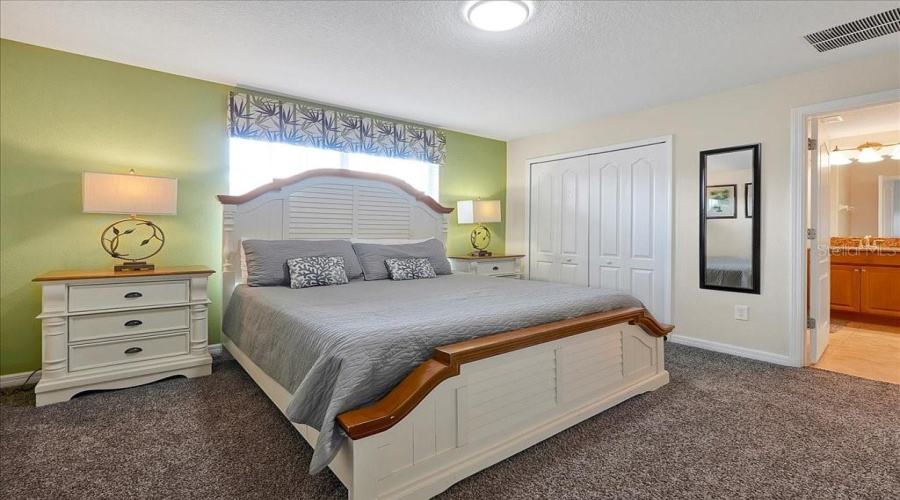 KISSIMMEE, Florida 34747, 4 Bedrooms Bedrooms, ,3 BathroomsBathrooms,Residential,For Sale,SUGAR PALM,MFRO6108221