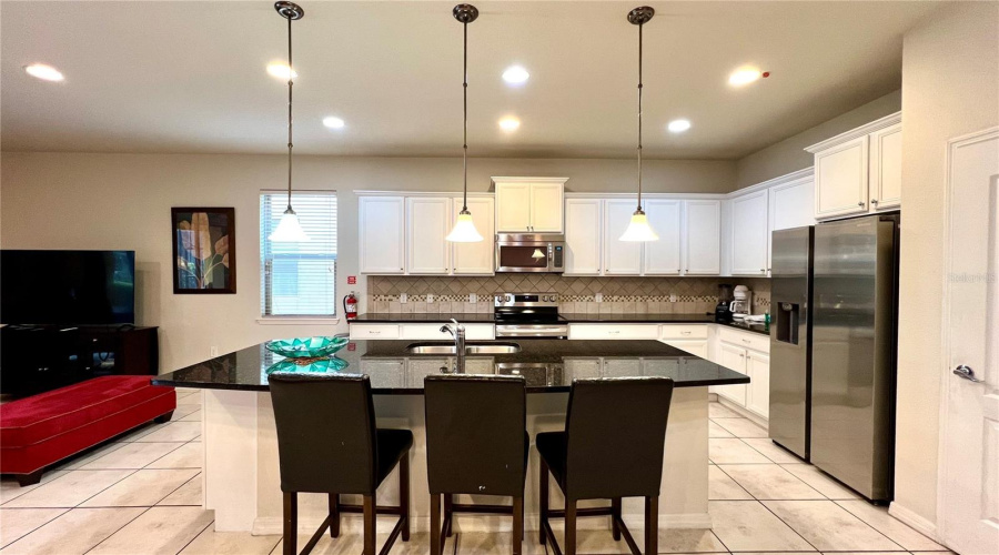 KISSIMMEE, Florida 34747, 8 Bedrooms Bedrooms, ,6 BathroomsBathrooms,Residential,For Sale,TRIPOLI,MFRS5104927