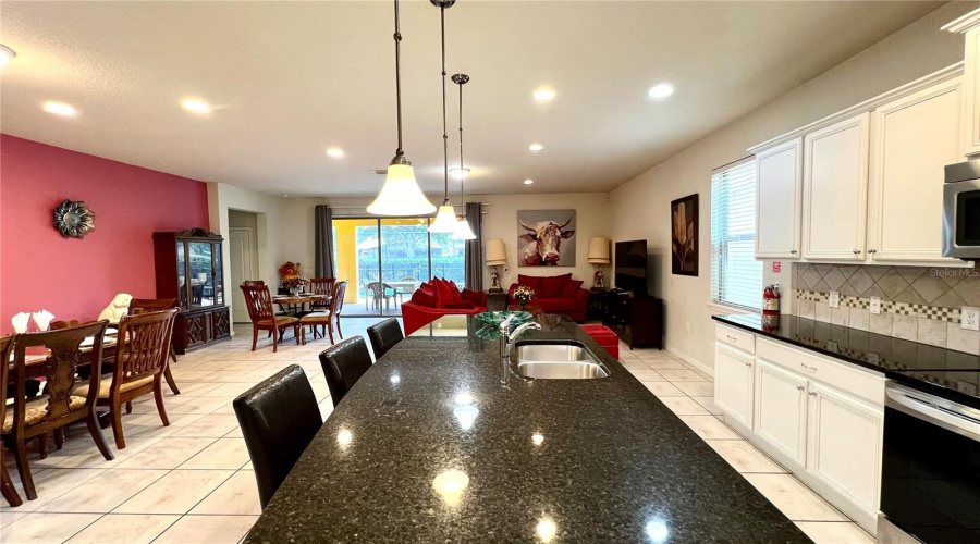 KISSIMMEE, Florida 34747, 8 Bedrooms Bedrooms, ,6 BathroomsBathrooms,Residential,For Sale,TRIPOLI,MFRS5104927