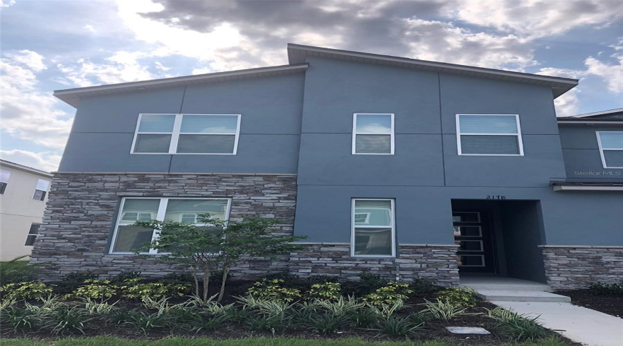 KISSIMMEE, Florida 34747, 5 Bedrooms Bedrooms, ,4 BathroomsBathrooms,Residential,For Sale,COOPER BELL,0,MFRO6211969