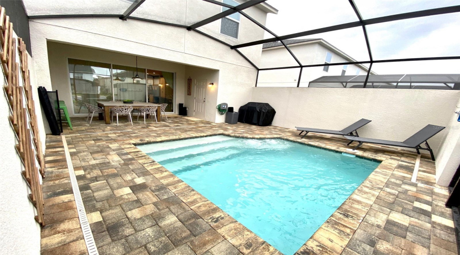 KISSIMMEE, Florida 34747, 5 Bedrooms Bedrooms, ,4 BathroomsBathrooms,Residential,For Sale,COOPER BELL,0,MFRO6211969