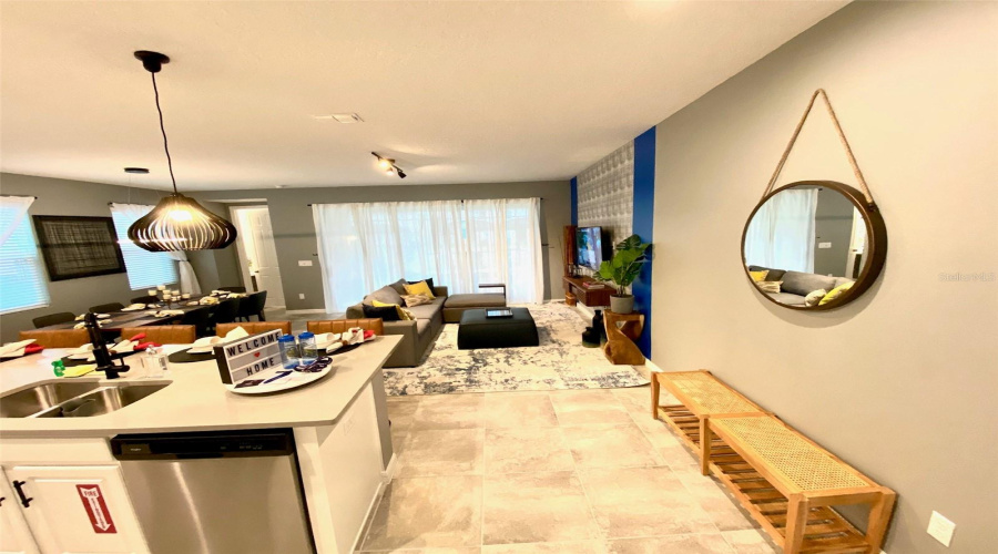 KISSIMMEE, Florida 34747, 5 Bedrooms Bedrooms, ,4 BathroomsBathrooms,Residential,For Sale,COOPER BELL,0,MFRO6211969