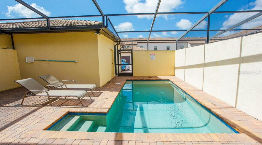 Kissimmee, Florida 34747, 4 Bedrooms Bedrooms, ,3 Bathroomsbathrooms,Residential,For Sale,Majorca,Mfrs5104616