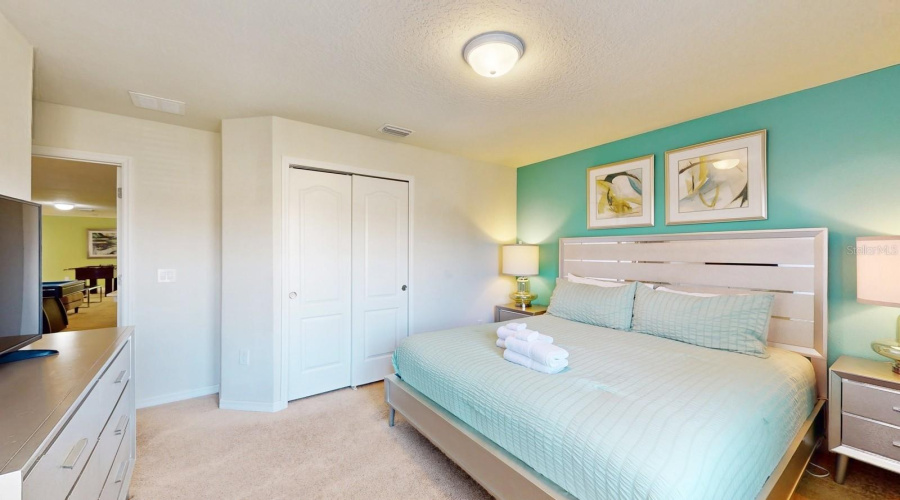 KISSIMMEE, Florida 34747, 8 Bedrooms Bedrooms, ,6 BathroomsBathrooms,Residential,For Sale,LIMA,0,MFRO6210246