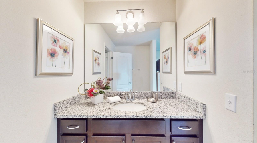KISSIMMEE, Florida 34747, 8 Bedrooms Bedrooms, ,6 BathroomsBathrooms,Residential,For Sale,LIMA,0,MFRO6210246