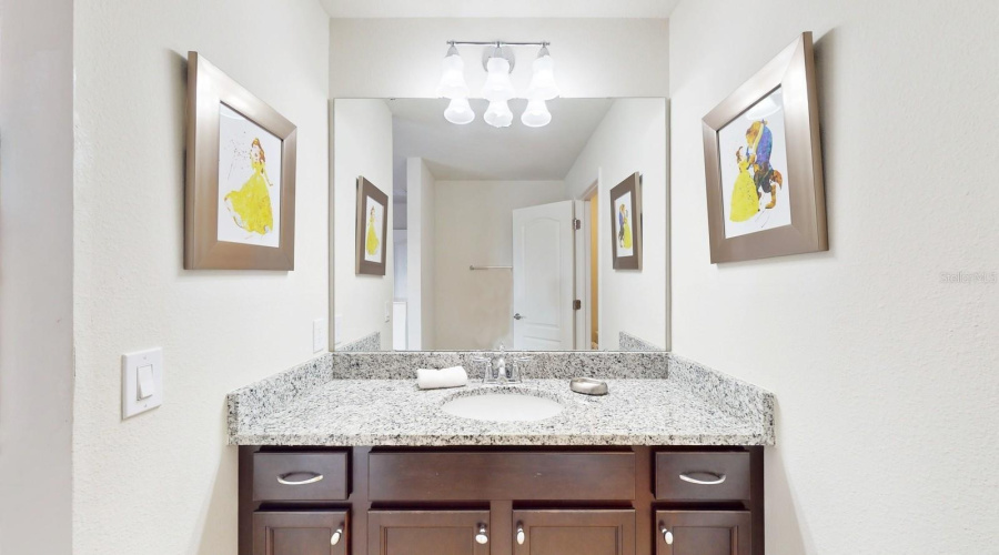 KISSIMMEE, Florida 34747, 8 Bedrooms Bedrooms, ,6 BathroomsBathrooms,Residential,For Sale,LIMA,0,MFRO6210246