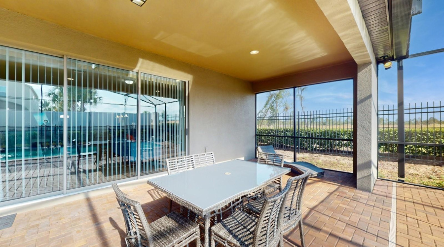 KISSIMMEE, Florida 34747, 8 Bedrooms Bedrooms, ,6 BathroomsBathrooms,Residential,For Sale,LIMA,0,MFRO6210246