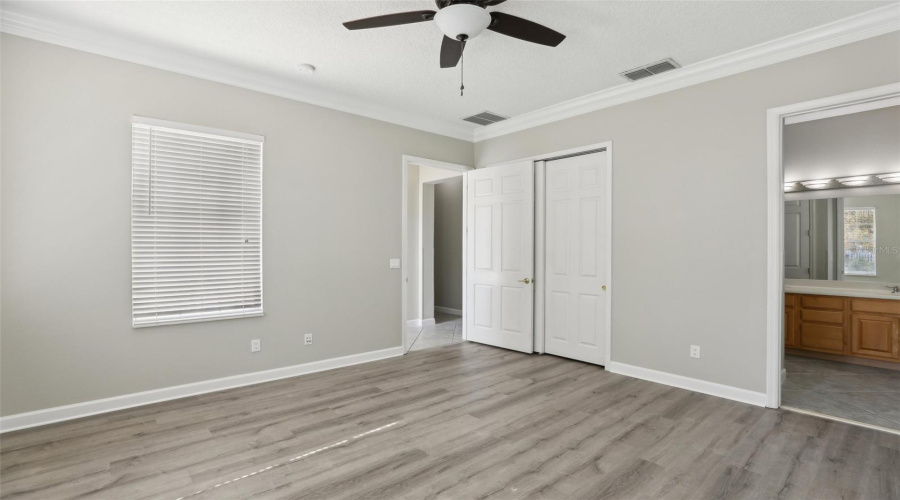 Downstairs Bedroom With En Suite Bathroom