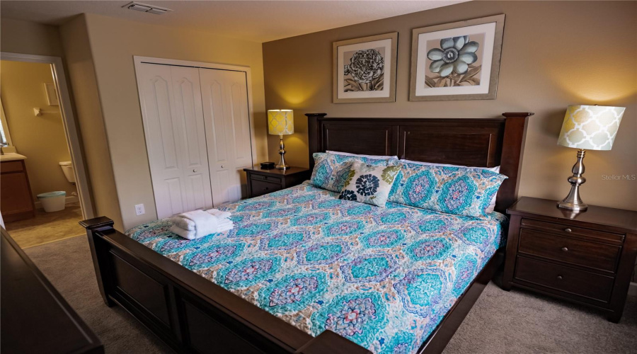 Davenport, Florida 33896, 6 Bedrooms Bedrooms, ,6 Bathroomsbathrooms,Residential,For Sale,Moon Valley,Mfrs5107395