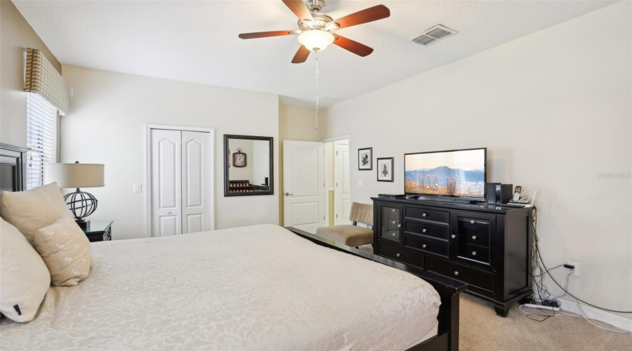 DAVENPORT, Florida 33896, 8 Bedrooms Bedrooms, ,5 BathroomsBathrooms,Residential,For Sale,WEXFORD,0,MFRO6209011