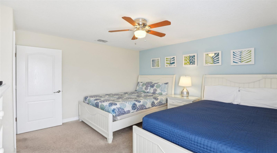 DAVENPORT, Florida 33896, 8 Bedrooms Bedrooms, ,5 BathroomsBathrooms,Residential,For Sale,WEXFORD,0,MFRO6209011