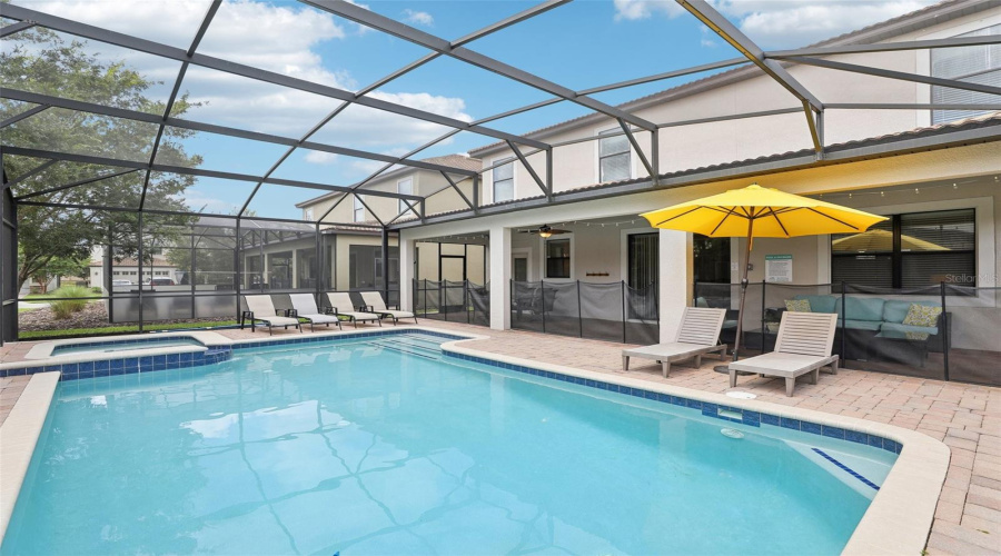 DAVENPORT, Florida 33896, 8 Bedrooms Bedrooms, ,5 BathroomsBathrooms,Residential,For Sale,WEXFORD,0,MFRO6209011