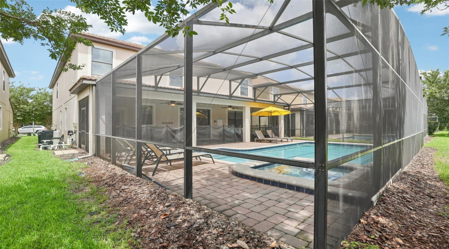 DAVENPORT, Florida 33896, 8 Bedrooms Bedrooms, ,5 BathroomsBathrooms,Residential,For Sale,WEXFORD,0,MFRO6209011
