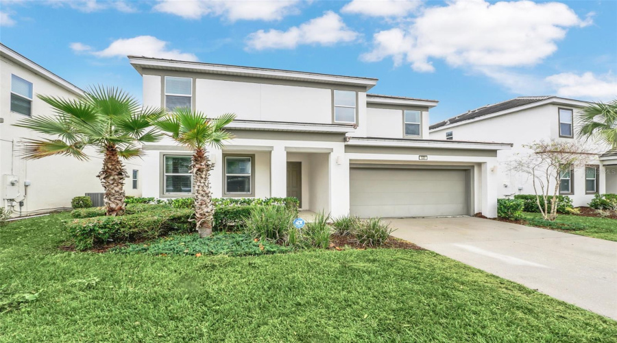 KISSIMMEE, Florida 34746, 6 Bedrooms Bedrooms, ,4 BathroomsBathrooms,Residential,For Sale,BALLO,0,MFRO6167870