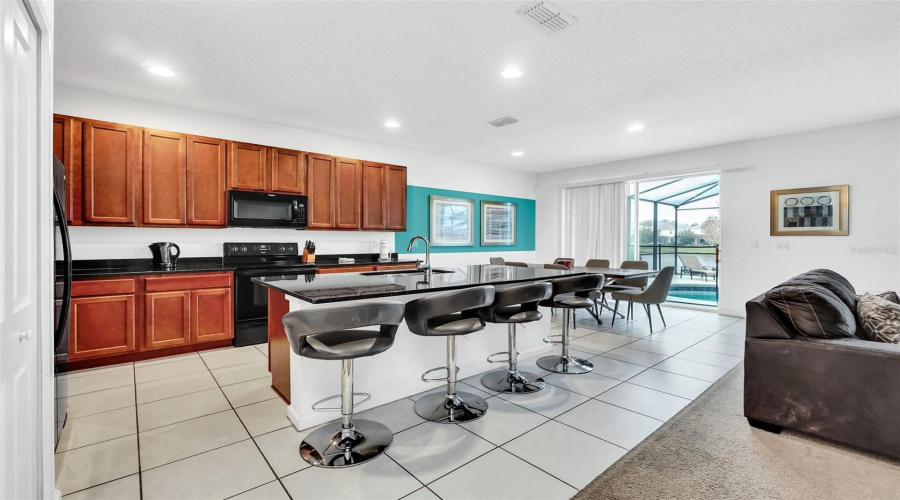 KISSIMMEE, Florida 34746, 6 Bedrooms Bedrooms, ,4 BathroomsBathrooms,Residential,For Sale,BALLO,0,MFRO6167870