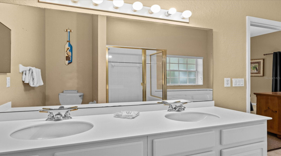Davenport, Florida 33897, 2 Bedrooms Bedrooms, ,2 Bathroomsbathrooms,Residential,For Sale,New Providence Promenade,Mfro6221307