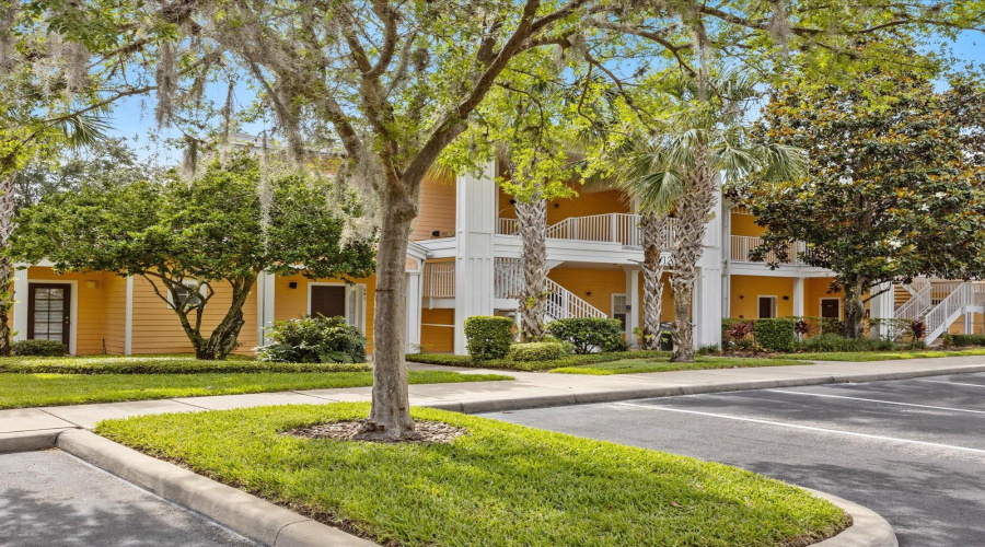 Davenport, Florida 33897, 2 Bedrooms Bedrooms, ,2 Bathroomsbathrooms,Residential,For Sale,New Providence Promenade,Mfro6221307