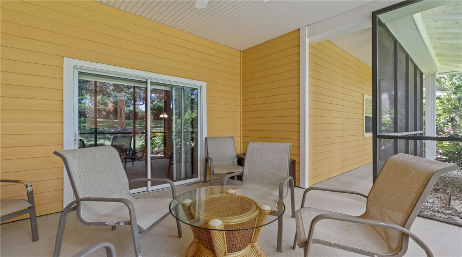 Davenport, Florida 33897, 2 Bedrooms Bedrooms, ,2 Bathroomsbathrooms,Residential,For Sale,New Providence Promenade,Mfro6221307