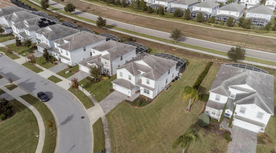 Davenport, Florida 33896, 6 Bedrooms Bedrooms, ,6 Bathroomsbathrooms,Residential,For Sale,Stinger,Mfro6219187