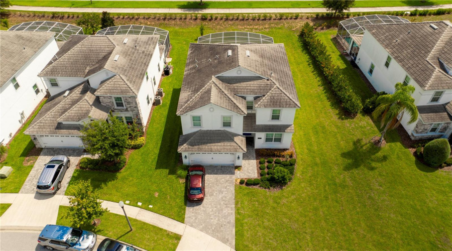 Davenport, Florida 33896, 6 Bedrooms Bedrooms, ,6 Bathroomsbathrooms,Residential,For Sale,Stinger,Mfro6219187