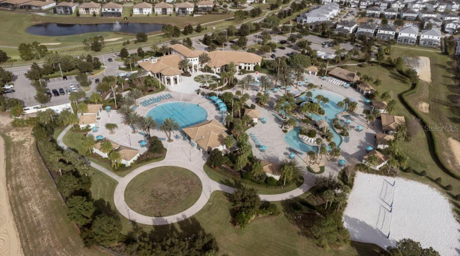 Davenport, Florida 33896, 6 Bedrooms Bedrooms, ,6 Bathroomsbathrooms,Residential,For Sale,Stinger,Mfro6219187