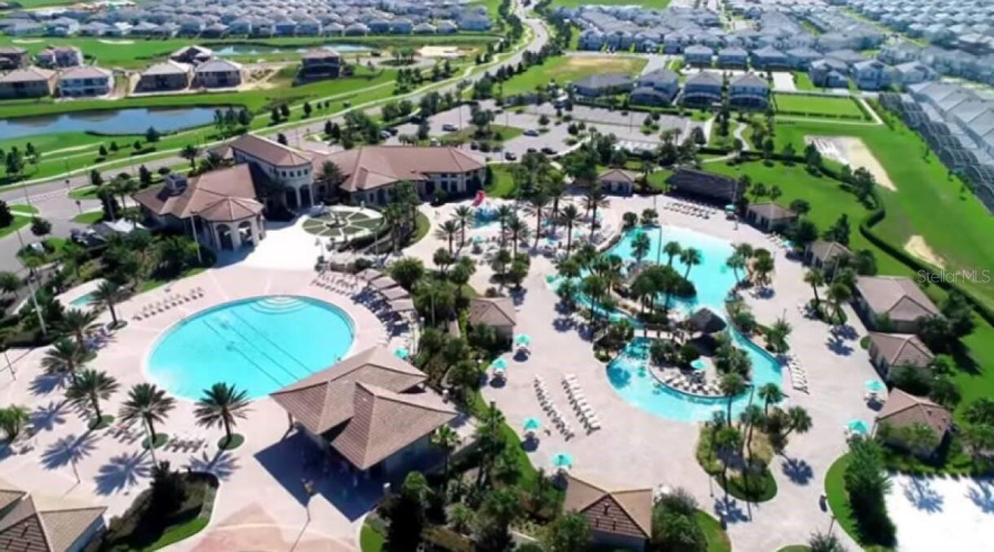 Davenport, Florida 33896, 6 Bedrooms Bedrooms, ,6 Bathroomsbathrooms,Residential,For Sale,Stinger,Mfro6219187