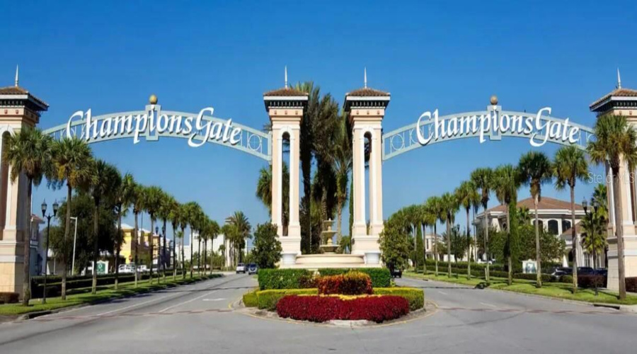 Davenport, Florida 33896, 6 Bedrooms Bedrooms, ,6 Bathroomsbathrooms,Residential,For Sale,Stinger,Mfro6219187
