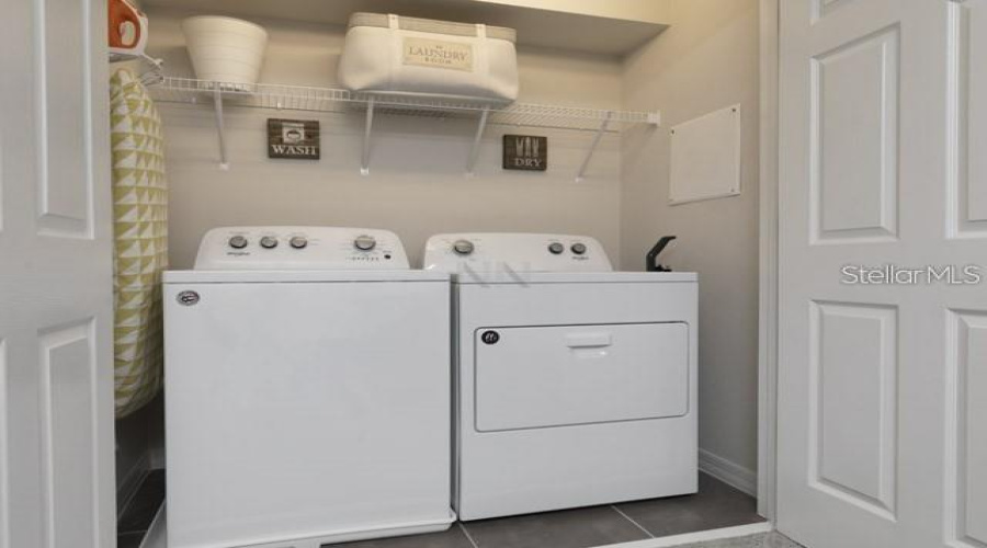Kissimmee, Florida 34747, 4 Bedrooms Bedrooms, ,4 Bathroomsbathrooms,Residential,For Sale,Carey Palm,Mfro6221438
