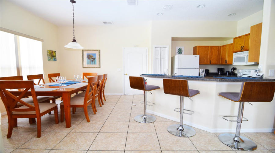 Davenport, Florida 33897, 5 Bedrooms Bedrooms, ,3 Bathroomsbathrooms,Residential,For Sale,Brunello,Mfrs5108247