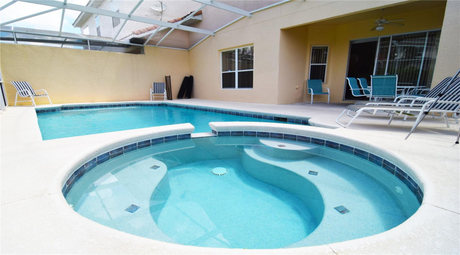 Davenport, Florida 33897, 5 Bedrooms Bedrooms, ,3 Bathroomsbathrooms,Residential,For Sale,Brunello,Mfrs5108247