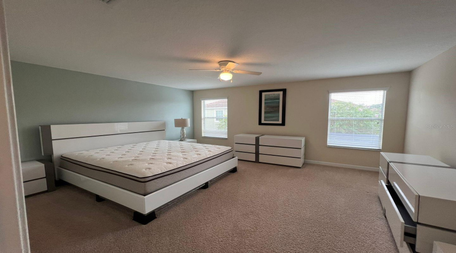 Kissimmee, Florida 34747, 6 Bedrooms Bedrooms, ,5 Bathroomsbathrooms,Residential,For Sale,Majesty Palm,Mfro6221368
