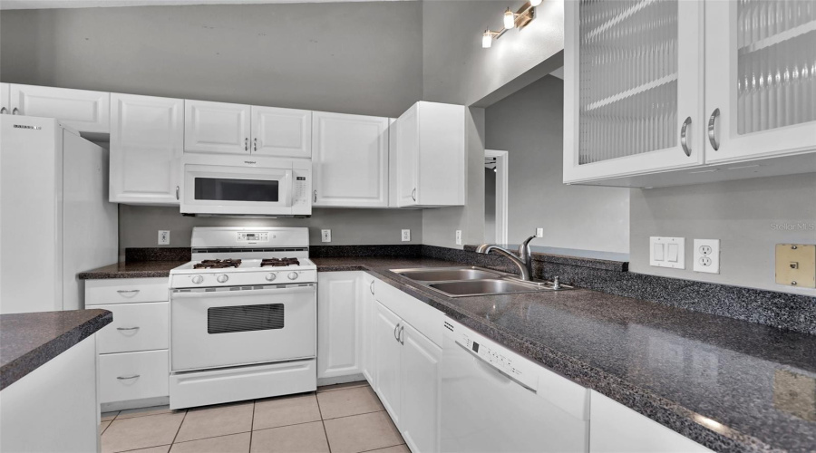 Davenport, Florida 33897, 3 Bedrooms Bedrooms, ,2 Bathroomsbathrooms,Residential,For Sale,Dolcetto,Mfro6223254