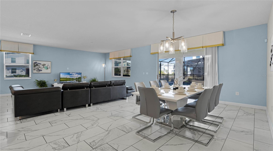 Kissimmee, Florida 34746, 9 Bedrooms Bedrooms, ,5 Bathroomsbathrooms,Residential,For Sale,Target Blvd,Mfro6223640