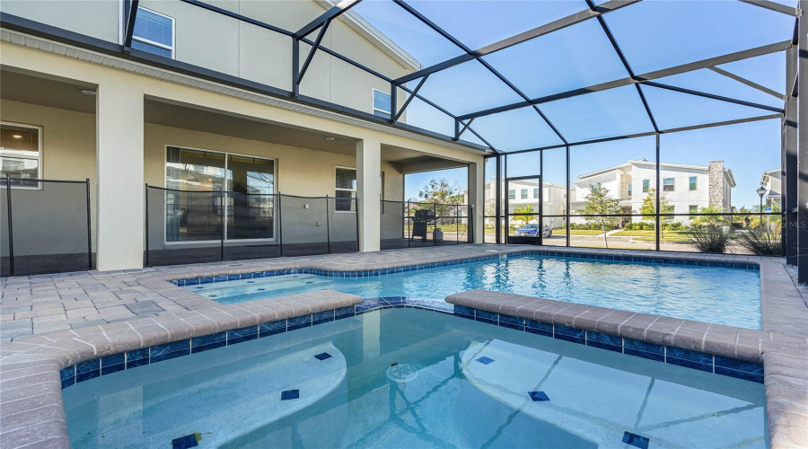 Kissimmee, Florida 34746, 9 Bedrooms Bedrooms, ,5 Bathroomsbathrooms,Residential,For Sale,Target Blvd,Mfro6223640
