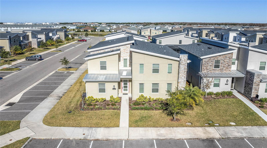 Kissimmee, Florida 34746, 9 Bedrooms Bedrooms, ,5 Bathroomsbathrooms,Residential,For Sale,Target Blvd,Mfro6223640