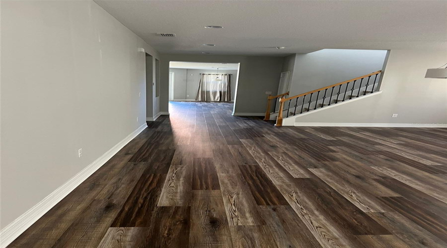 Orlando, Florida 32836, 5 Bedrooms Bedrooms, ,3 Bathroomsbathrooms,Residential,For Sale,Chateaubriand,Mfrs5108829