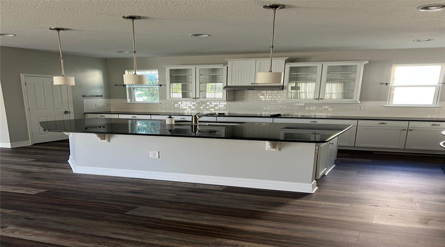 Orlando, Florida 32836, 5 Bedrooms Bedrooms, ,3 Bathroomsbathrooms,Residential,For Sale,Chateaubriand,Mfrs5108829